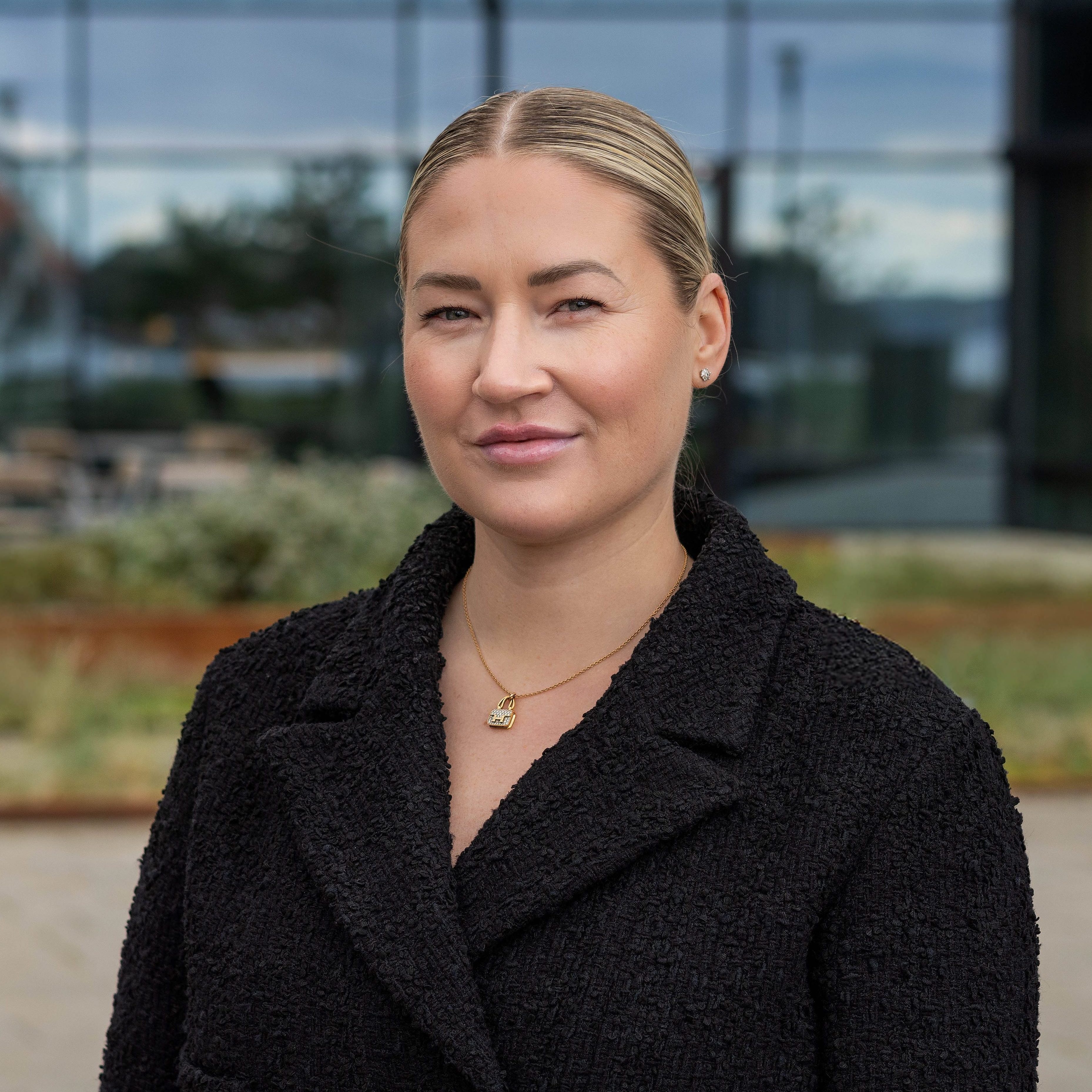 https://compera.no/wp-content/uploads/2025/04/Silje-okt-2024-0519-1-e1747296876559.jpg